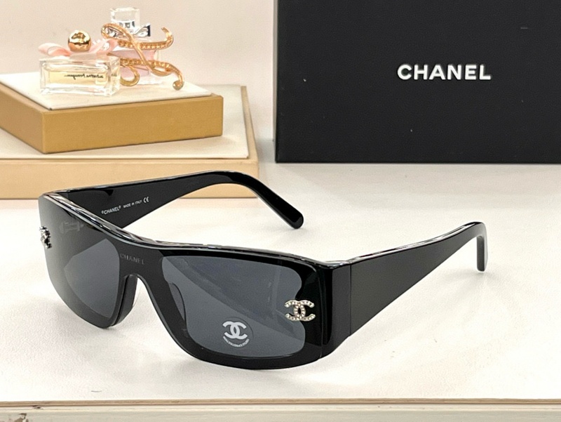 Chanel Sunglasses 173